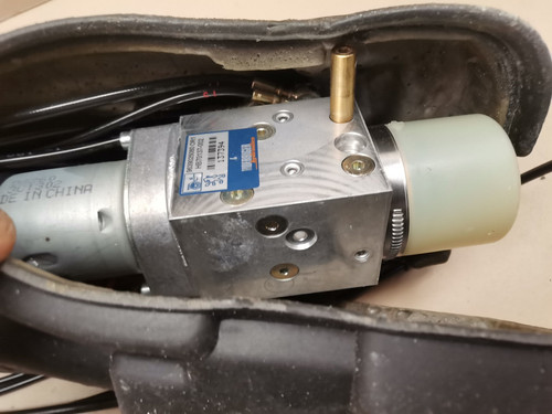 Moteur pompe hydraulique toit - moteur,