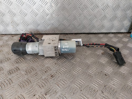 Moteur pompe hydraulique - , toit